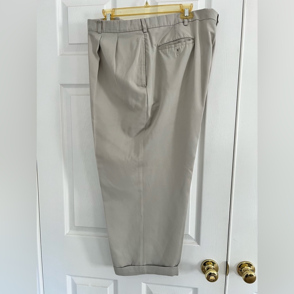 Men’s dress slacks